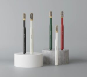 RemoBrush - The Best Manual Toothbrush with Miswak Infused